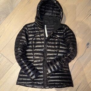 Lululemon Pack It Down Black Jacket 10